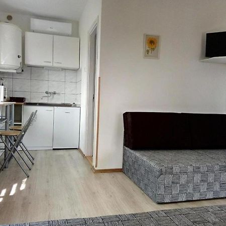 Kiad-Lak Apartmanok - Szep Kartya Elfogado Abadszalok Exterior photo